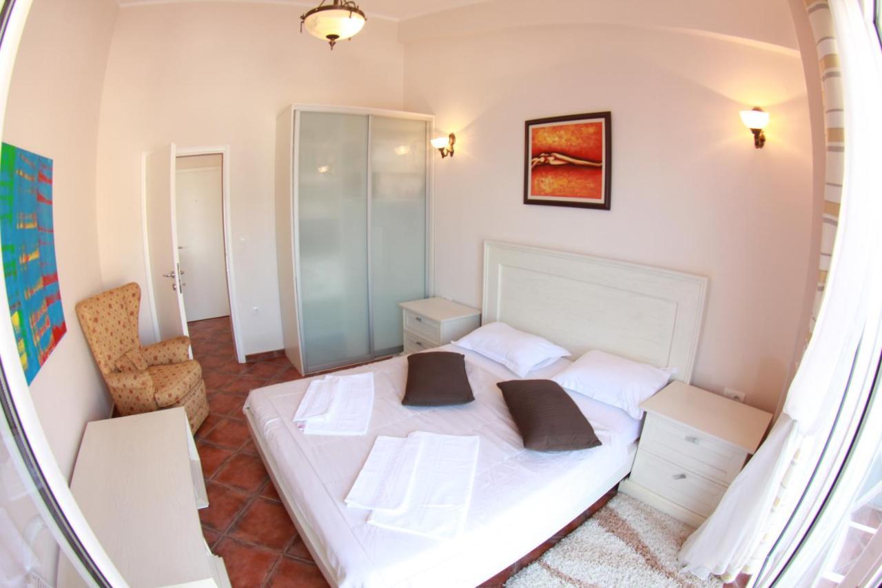 Lux M & A Apartment